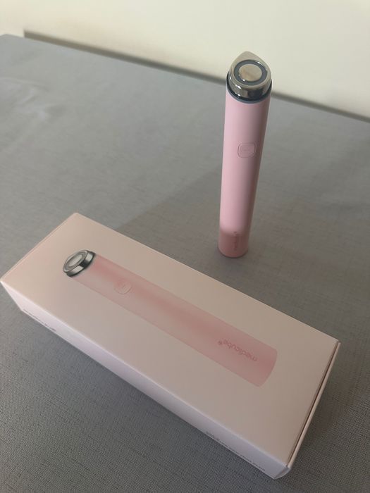 Medicube Age-R Booster Pro Mini Plus (Pink Edition)