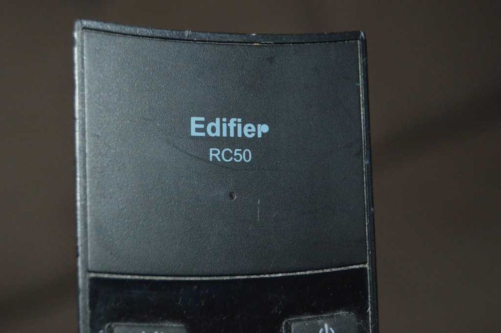 Telecomandă Originală Edifier RC50 – Pentru Sisteme Audio High-End (Edifier S730 / S530D)