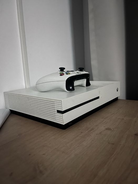 Xbox one s 1tb ca nou