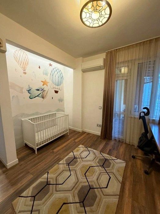 Дава се под наем Тристаен апартамент в София, Лозенец - 76 кв.м за 946.56 € - Снимка #6