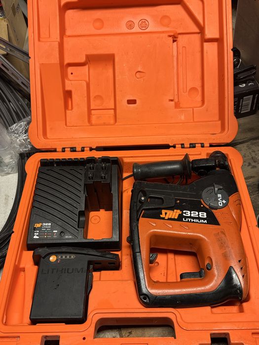 Перфоратор Spit 328 EVO+ Lithium