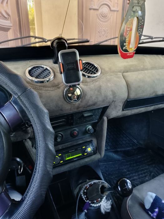 Moshina 06 sotiladi holati alo benzin metandan yuradi