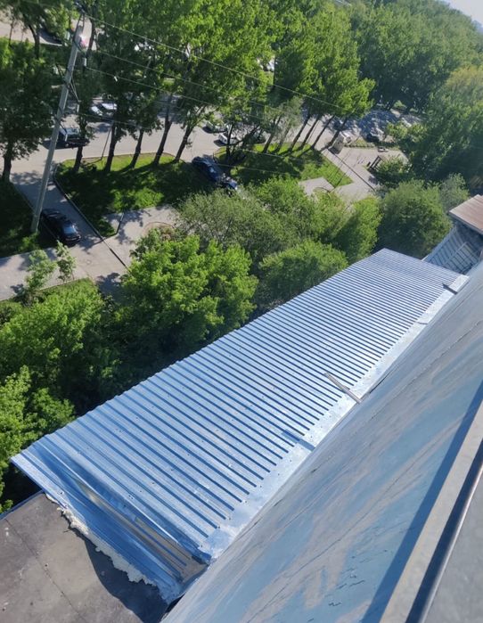 Протекает балкон. Ремонт козырьков!!