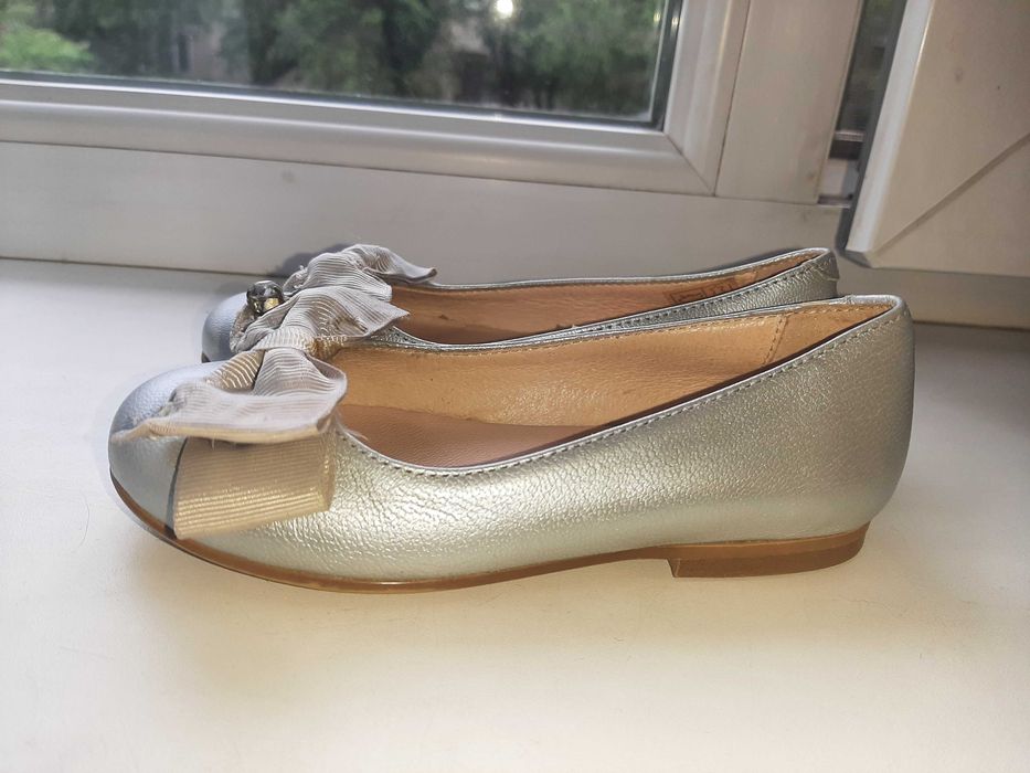 Туфли для девочки.