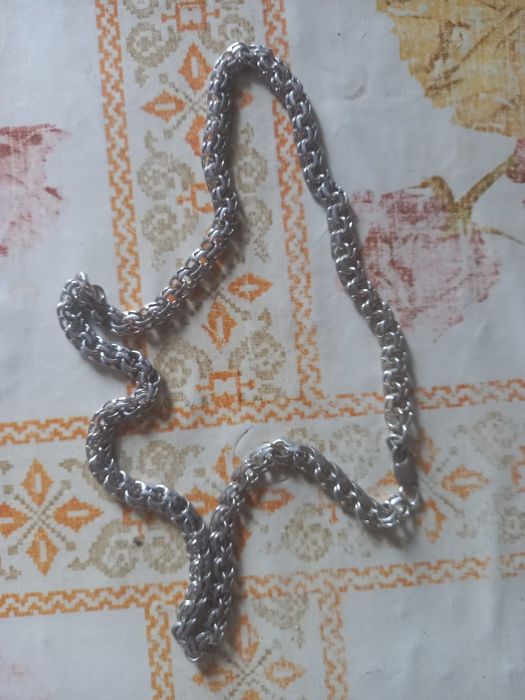продам серебряную цепочку