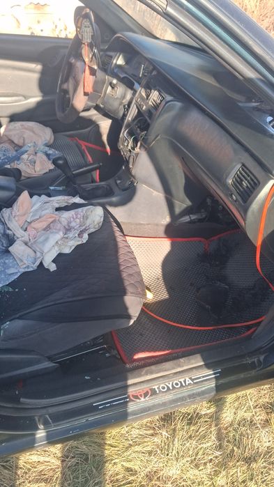 Запчасти tayota carina e