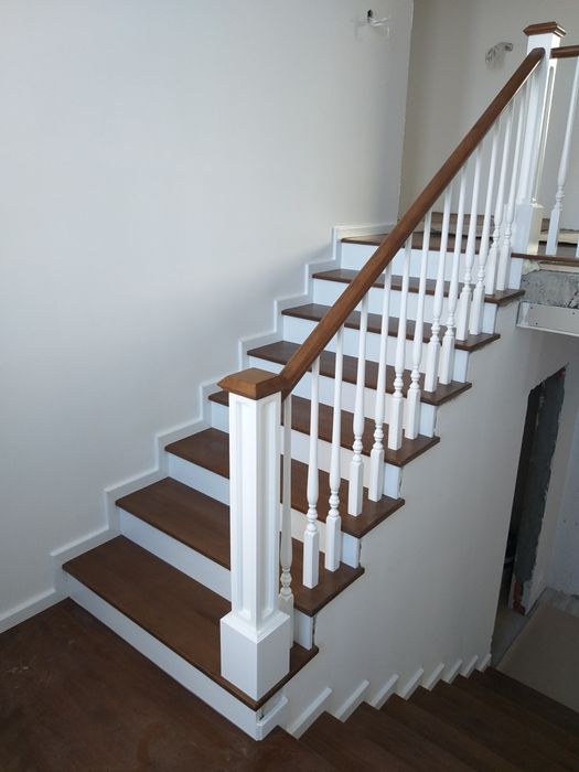 Дървени парапети за стълбища и веранди