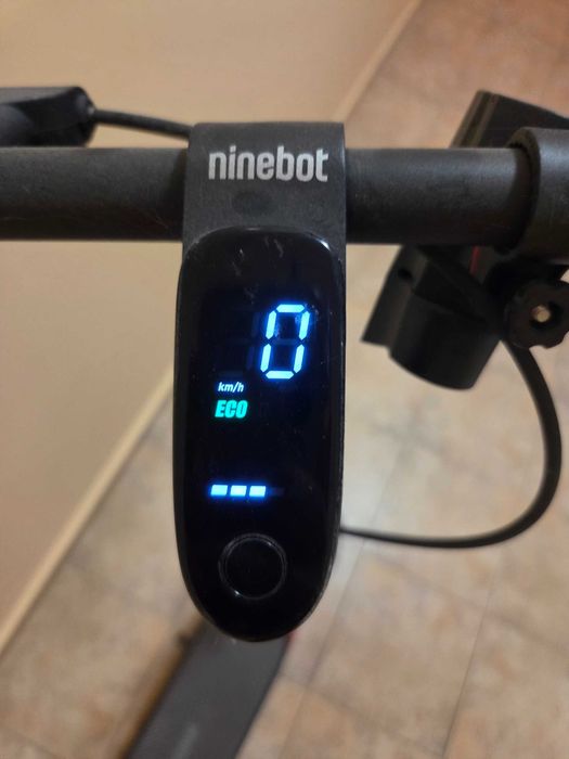 Електрическа тротинетка Ninebot by Segway D28E