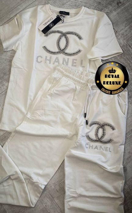 Compleu pentru damă