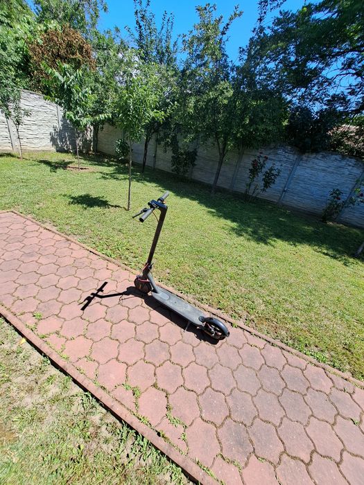 Vand trotineta electrica Xiaomi Mi Electric Scooter Pro 2