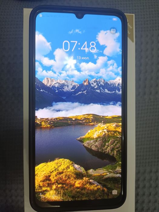 Телефон  Vivo V17 Neo