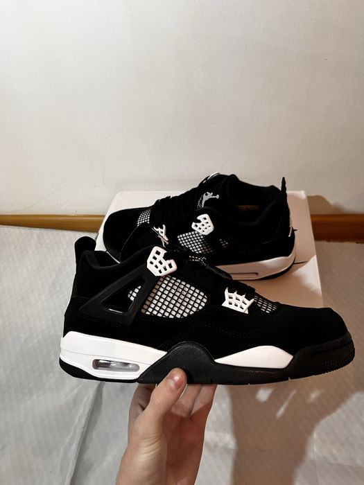 Jordan 4 white thunder-42,43,44