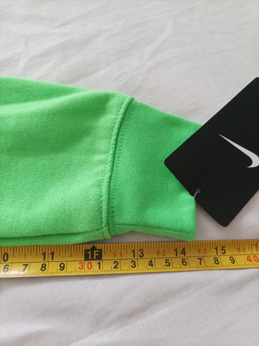 Nike/Converse нов суичър 116-122см