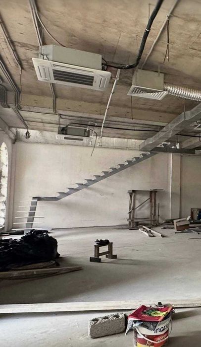 Здание 2 400 м2, Глинка, Мирабад, цена 2 000 у.е. за м2