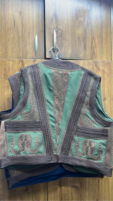 Мъжки елеци за народна носия