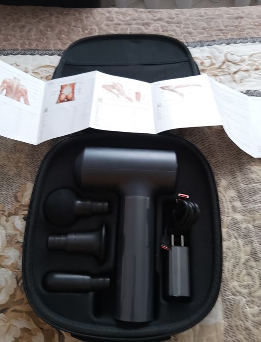 Перкуссионный массажёр Xiaomi.