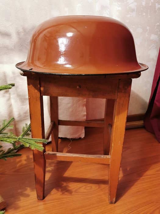 Таз. Из СССР. Ретро.