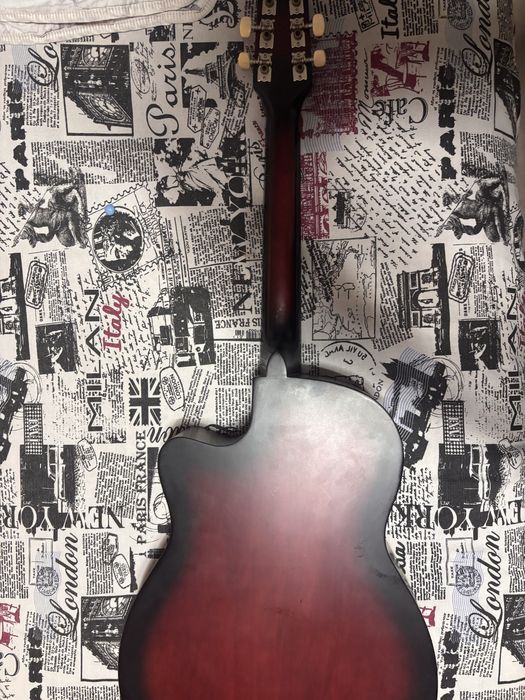 Продам гитару Star Sun