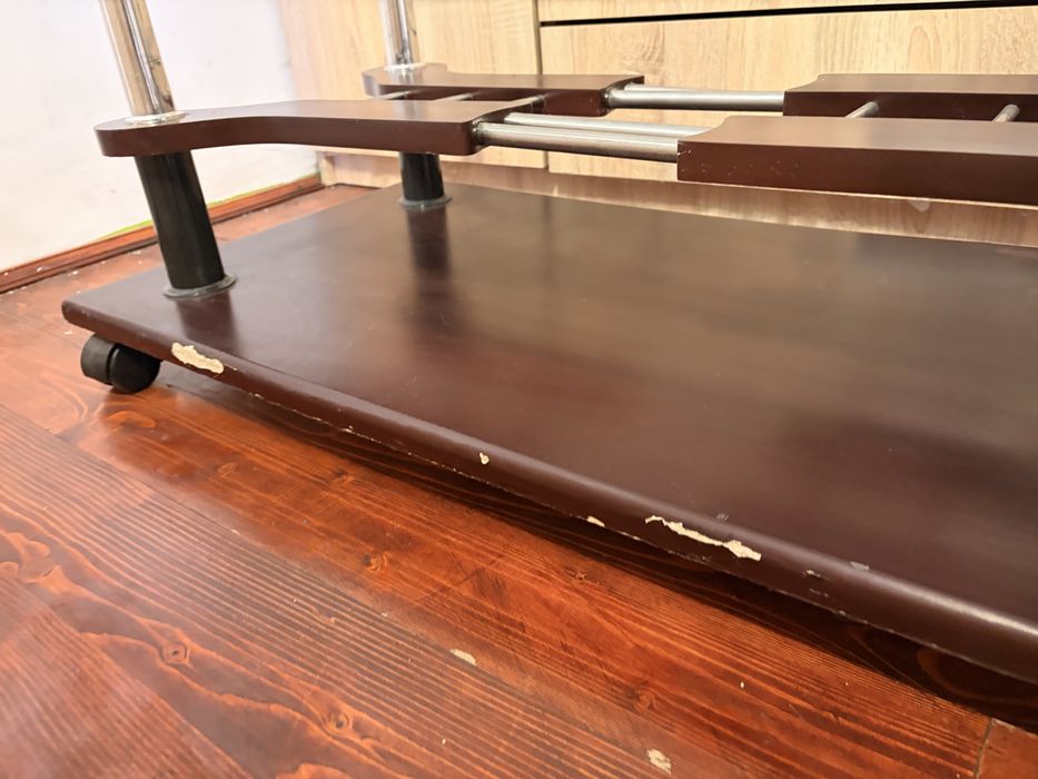 Masa de sticla cu roti 110x60x37