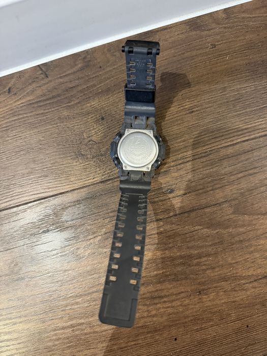 Часовник G-Shock