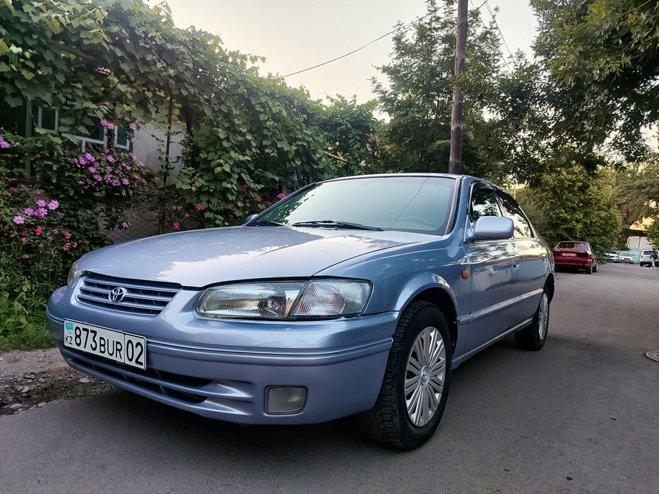 Продам Тойота Камри 20