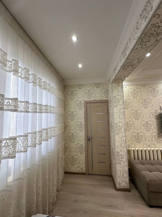 Чиланзар 3. Срочно. Продаю. 2 х комнатная ЕВРО РЕМОНТ