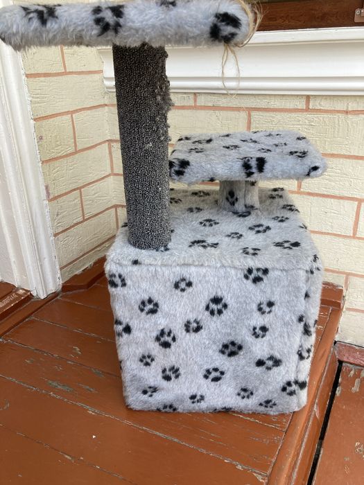 Домик для кошки с когтеточкой