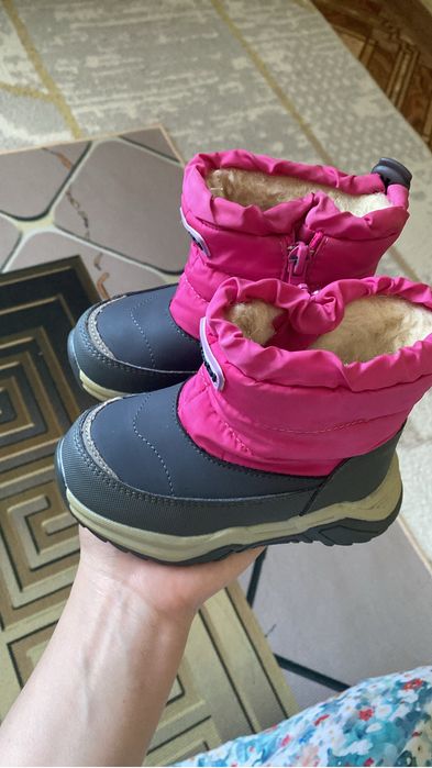 Продам зимнюю обувь