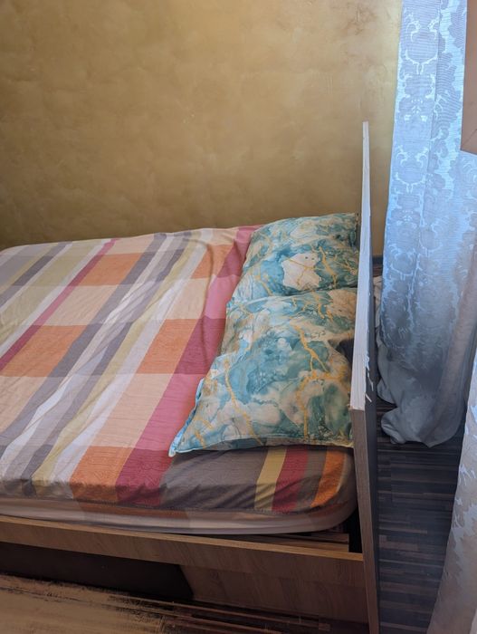 Pat de 160 în stare bună