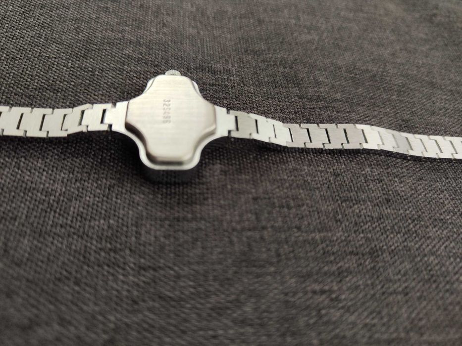 Руски часовник Чайка