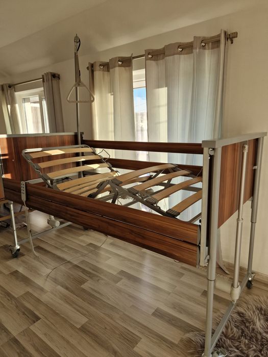 Vând pat Electric pt.persoane vârstnice sau cu dizabilități