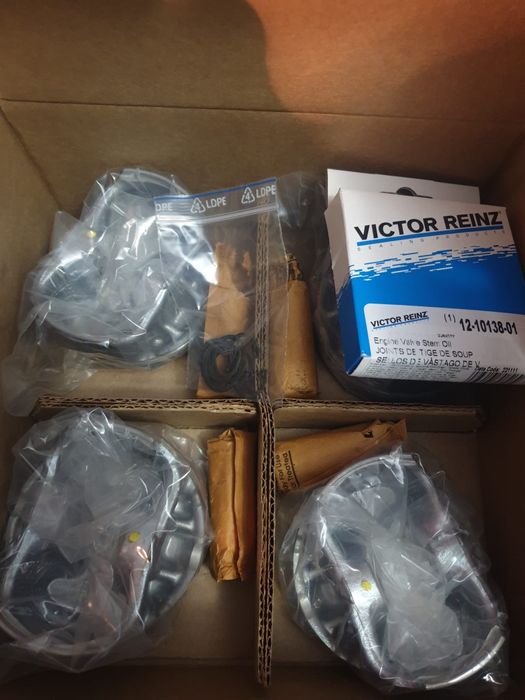 Pistoane si segmentare mazda 2.5