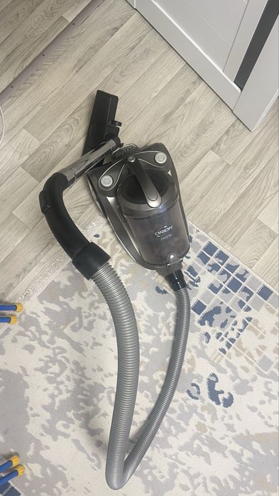 Продам Пылесос. Срочно