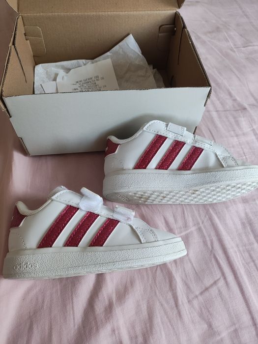 Adidas детски маратонки
