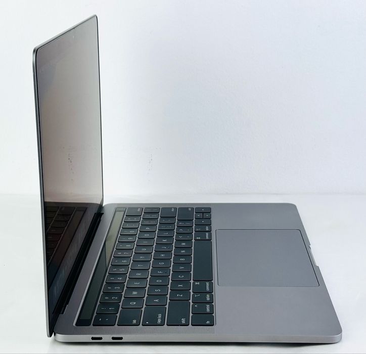 Лаптоп MacBook Pro 13 Touch Bar 2020 i5 1,4Ghz 8RAM 512GB Гаранция!