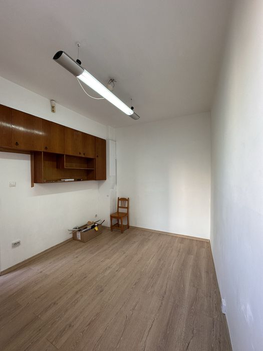 Дава се под наем Офис в София, Център - 36 кв.м за 550 € - Снимка #4