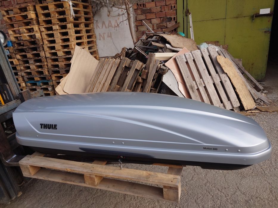 Продавам Куфар THULE Motion 600 отлично състояние