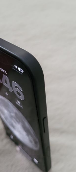 Айфон 16 черный идеальный