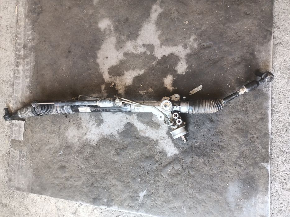 Рулевая рейка Audi A6