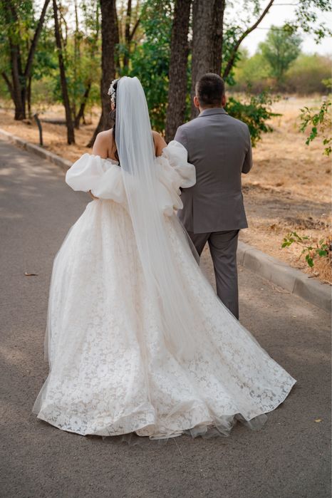 Свадебное платье