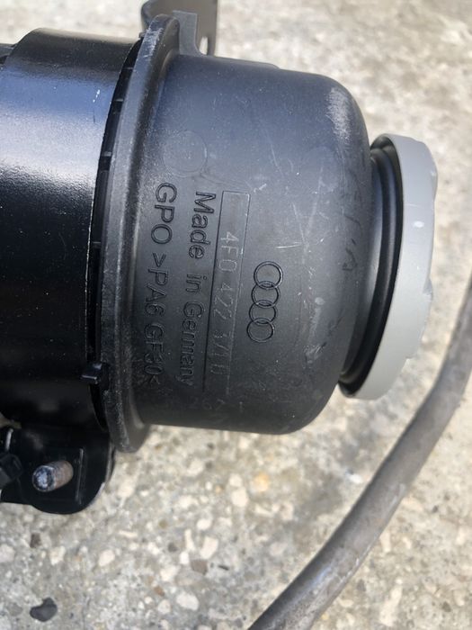 Маркучи тръби планки стойки за Audi A5 2.7 tdi по договаряне