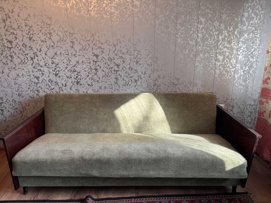 Диван не раскладной