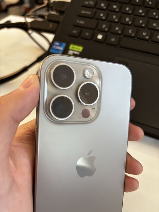 iPhone 15 Pro 256GB | Natural Titanium | Отличлиное состояние