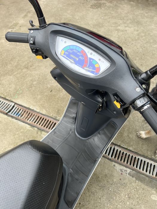 Scuter electric,perfect functional.