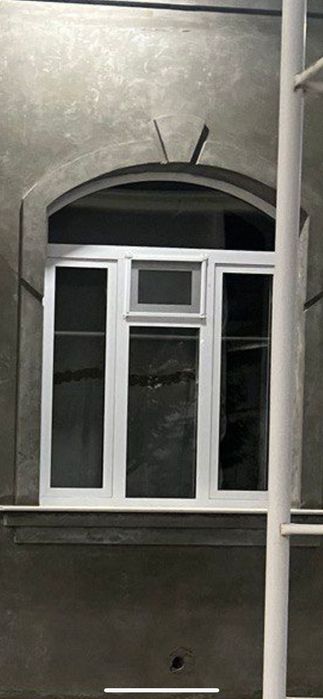 Дверь и 2-окно АКВА алюминий в супер состоянии!