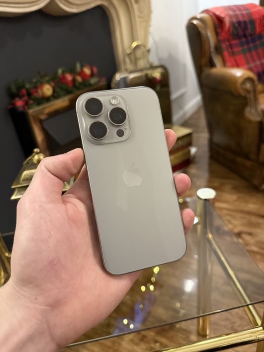 Iphone 16 pro ca nou, full box