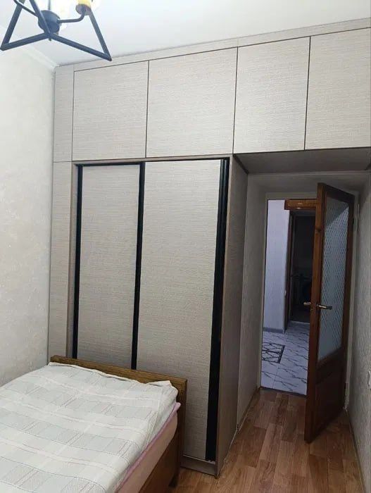 Двухкомнатная  квартира   Спутник -7  2³/1/4