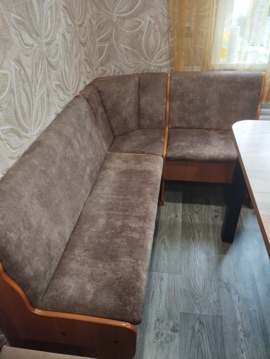 Срочно продам кухонную зону