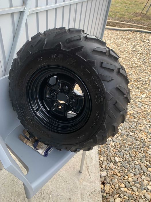 Roti ATV CF MOTO 25x10x12 12x7,5AT, 4 prezoane x 110mm distanță Pitesti ...