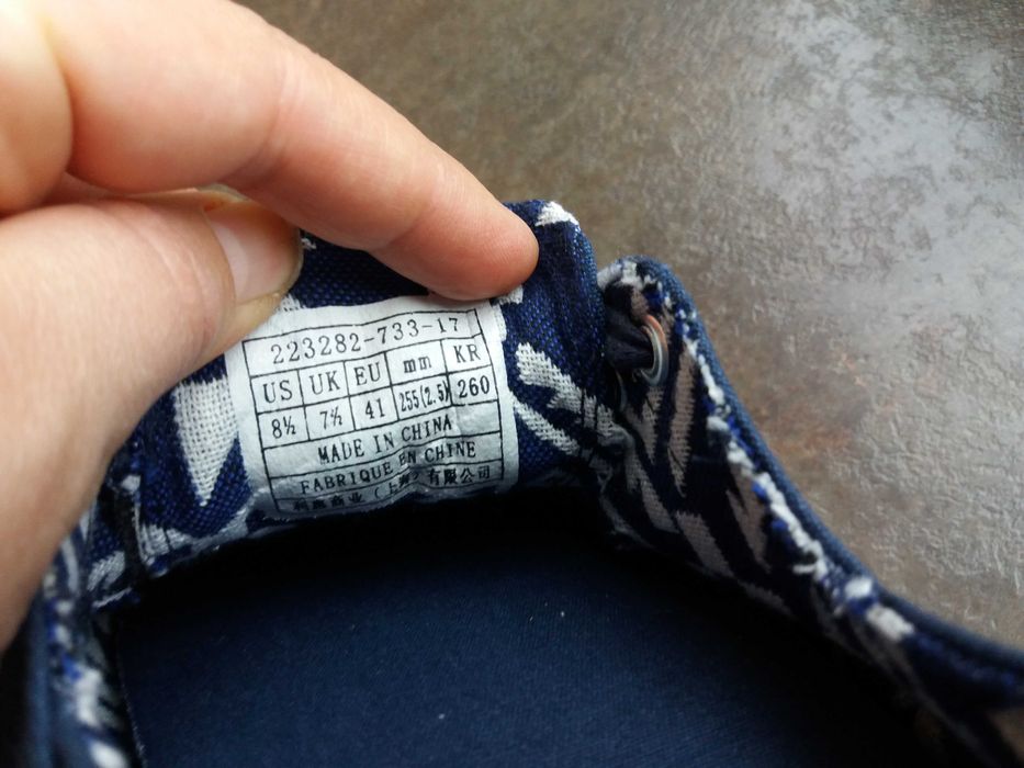 мъжки спортни обувки,гуменки,кецове,маратонки  Levi's ном 41 нови